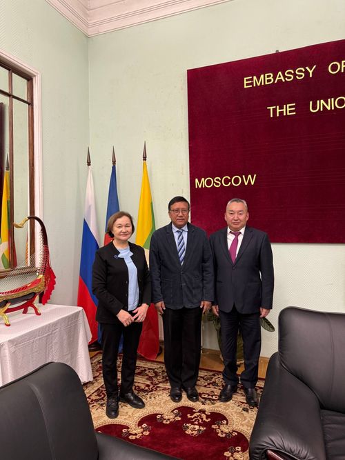 Делегация Мьянмы приглашена на IV Международный буддийский форум в Туве