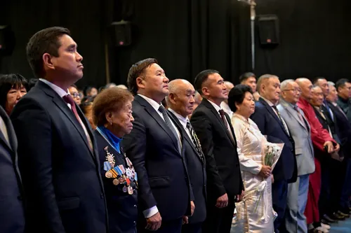 «Земля смелого и талантливого народа»: Глава Тувы поздравил Даа кожуун с юбилеем