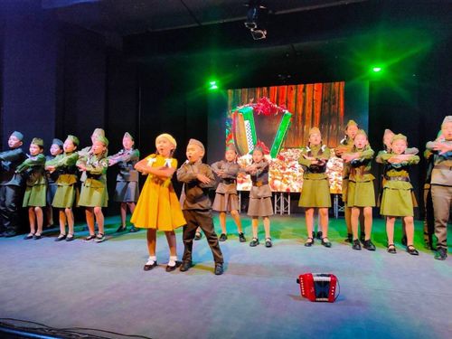 Юнармейцы Тувы приняли участие в фестивале «Песня тоже воевала»