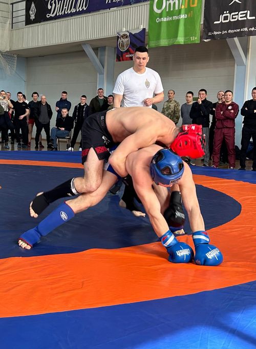 На чемпионате в Сибирском округе Росгвардии сотрудники из Тувы одержали победу в комплексных единоборствах