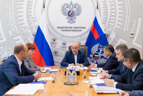 Владислав Ховалыг обсудил с министром энергетики Сергеем Цивилевым поставки топлива и строительство подстанции