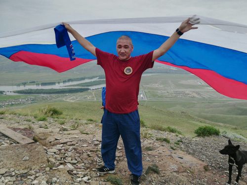 Херел Кужугет: «Сейчас очень важно показать всему миру, что мы едины, что нас не сломить»