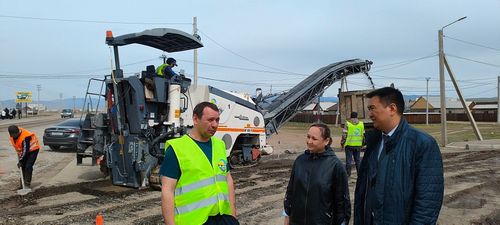 «Амыдыралга инфратургузуг» национал төлевилел күүселдезиниң чамдык түңнелдерин сайгарып чугаалашкан