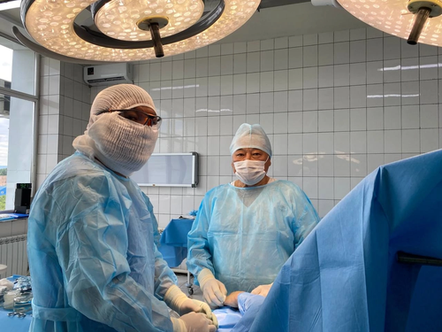 Доктор медицинских наук прооперировал ветеранов СВО