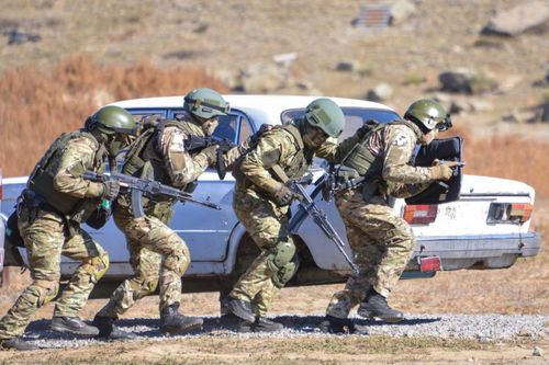 Глава Тувы поздравил войска Национальной гвардии с профессиональным праздником