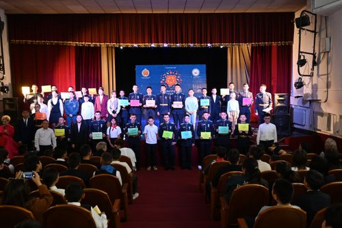 Школьники Тувы поучаствовали в традиционном математическом празднике