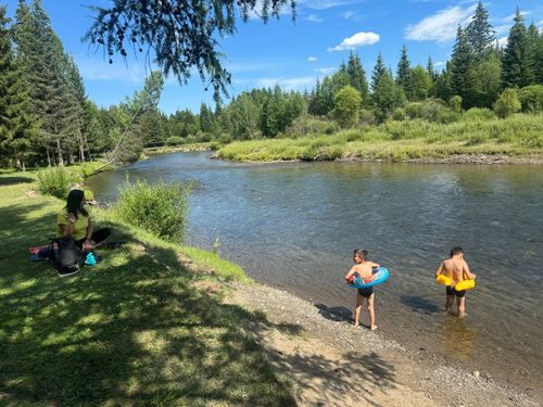 Памятка для родителей по правилам поведения детей на воде и вблизи водоемов