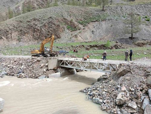 В Туве рабочая группа Росавтодора оценит ущерб на разрушенных от паводка участках дорог