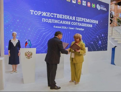 Владислав Ховалыг подписал соглашение с представителями Беларуси о сотрудничестве