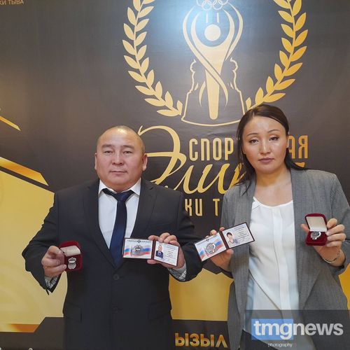 Диана Доктугу биле Алибек Монгуш – Россияның алдарлыг спорт мастери болгаш тренери болганнар