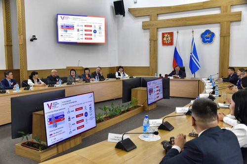 Глава Тувы выразил признательность представителям избирательной системы республики