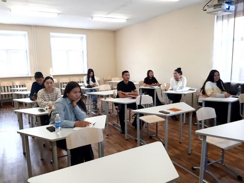 В ТувГУ во время осенних каникул открылись курсы по подготовке к ЕГЭ и ОГЭ