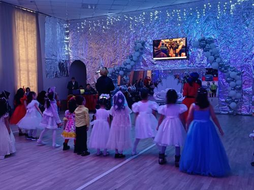 В Улуг-Хемском районе прошёл новогодний праздник для детей участников СВО