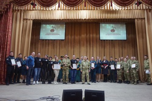 Росгвардейцы Тувы стали победителями смотра-конкурса художественной самодеятельности «Солдаты антитеррора»