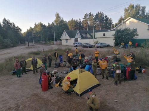 50 тувинских парашютистов-десантников помогают ликвидировать пожары в Рязанской области