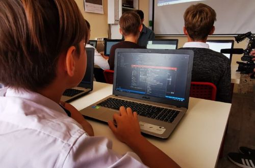 В Туве более 600 учеников примут участие в проекте «Билет в будущее»