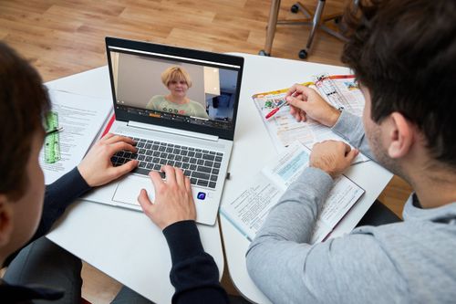 Педагоги Тувы смогут посоревноваться в креативности в новом конкурсе #ПроСферум