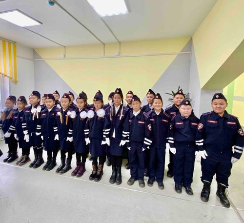 Школьники Дзун-Хемчикского района пополнили ряды юных друзей полиции