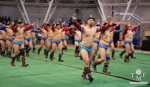 В Кызыле начался турнир по борьбе хуреш в честь Дня Победы