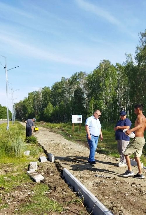 В Туве началось строительство пешеходной дорожки Бай-Хаак — Дурген