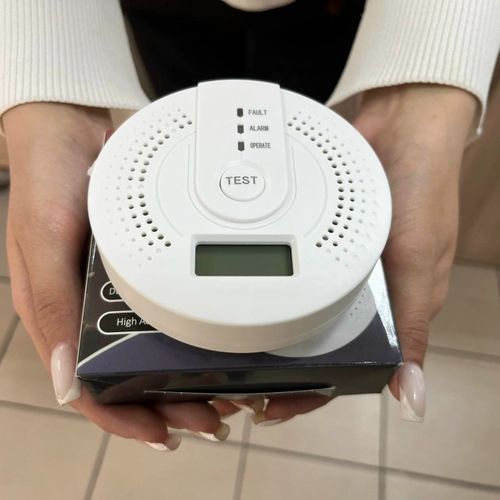 В Туве продолжается установка автономных пожарных извещателей для защиты семей от бытовых пожаров