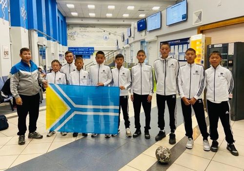 Футболисты из Тувы примут участие во Всероссийских соревнованиях по футболу «Кожаный мяч»