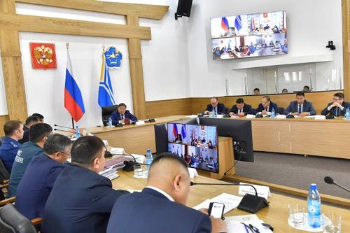 В Правительстве Тувы обсудили итоги празднования 80-летия вхождения республики в состав СССР