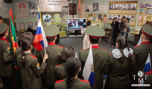 Тува провела телемост с жителями новых территорий