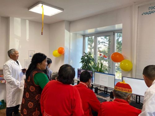 В доме-интернате города Чадана появился компьютерный класс