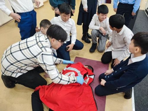 В Туве жителей обучают навыкам оказания первой помощи