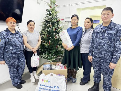 Сотрудники УФСИН России по Республике Тыва оказали поддержку воспитанникам Республиканского дома ребенка