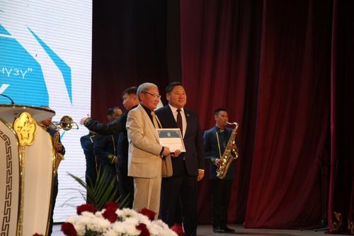 Стали известны имена победителей Национальной литературной премии Тувы