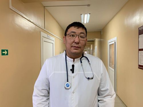 Кежик Домбаа: «Молодым врачам лучше работать с наставниками»