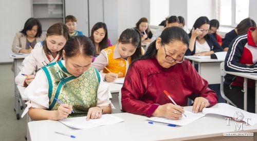 В Туве в преддверии Дня тувинского языка проводят этнокультурный диктант