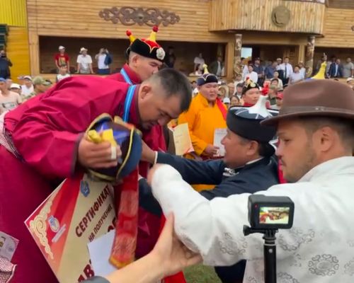 Айдын Монгуш - чемпион Наадыма-2024 по борьбе хуреш