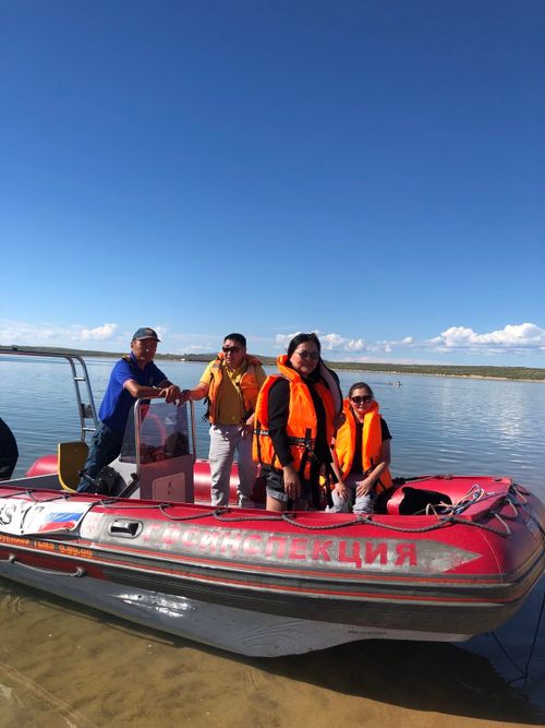 На озере Торе-Холь проводятся рейды по обеспечению безопасности на воде