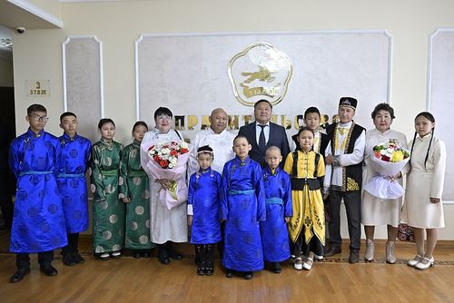 Тывага ажаалда-тежээлде болгаш харагалзал ажылдакчызының хүнүн бир дугаар демдеглеп эрттирген