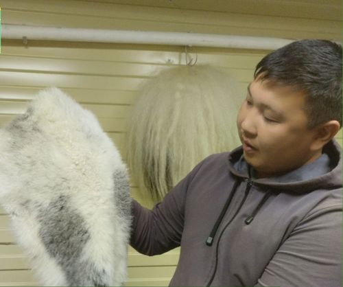 В Монгун-Тайгинском районе открылся цех по переработке шкур