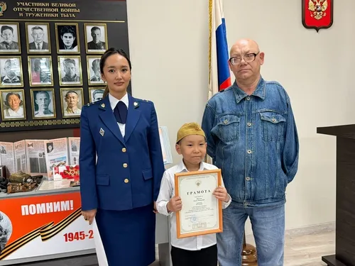 В Туве наградили победителей литературного конкурса «Герои Великой Победы»