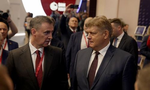 Полпред провёл рабочую встречу с заместителем Председателя Правительства Российской Федерации на полях ПМЭФ 2025