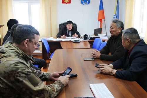 Члены Правительства Тувы посетили Тере-Хольский район