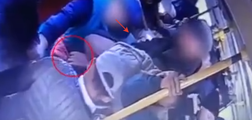 В Туве поймали карманника, «работавшего» в общественном транспорте