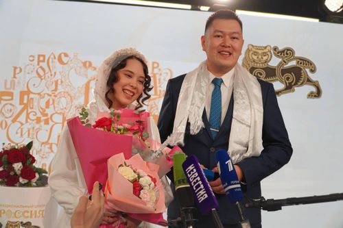 Первая церемония бракосочетания в Национальном центре «Россия»