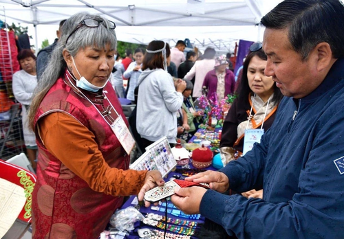 Владислав Ховалыг: «Поддержка предпринимательской деятельности жителей республики – первоочередная задача всех органов власти»