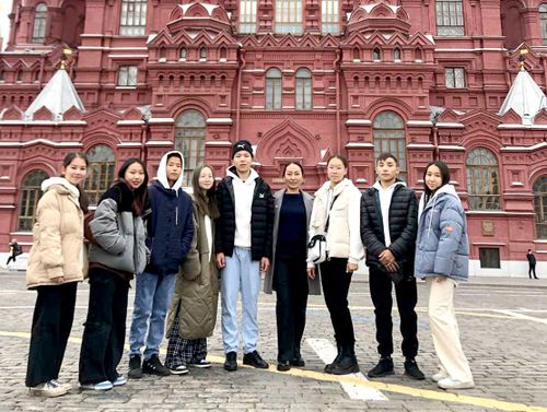 Детский ансамбль «Сайзанак» выступит на закрытии фестиваля «Москва встречает друзей»