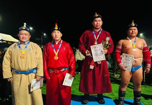 Сүт-Хөлден аныяк мөге Түметей Ширижик шүүлген