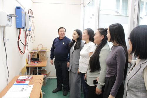 В Тувинском Госуниверситете открылась учебно-научная лаборатория солнечной энергетики