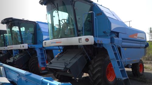 В Туву доставили 27 единиц новой сельхозтехники