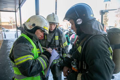 Экстренные службы Тувы провели пожарно-тактические учения в столице республики