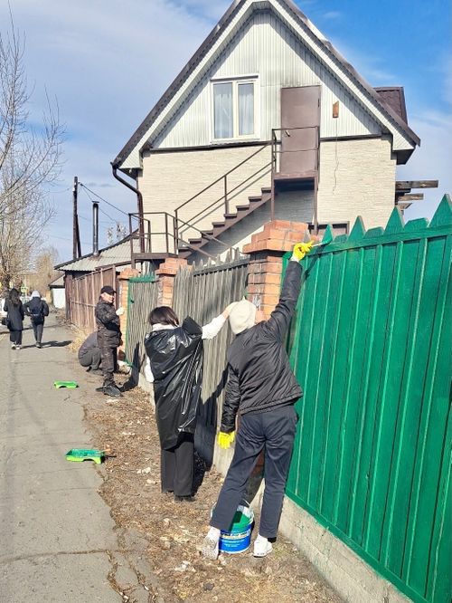 Столичная улица Салчака Тока заиграла новыми красками